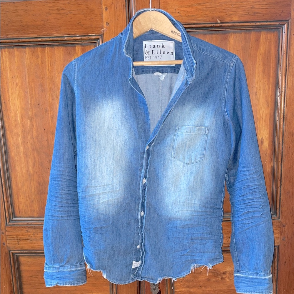 Frank & Eileen Barry shirt